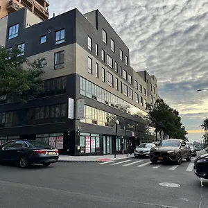 Hotel Regal & Laguardia