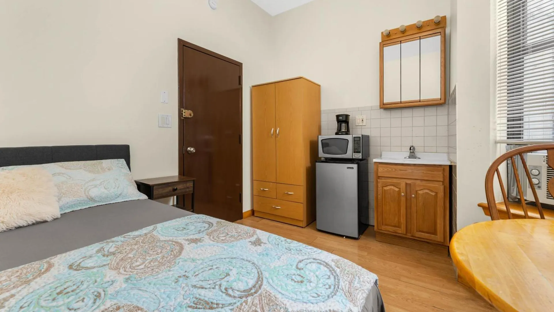 West 30Th Street Guest House New York Hostel